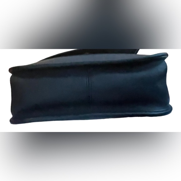 COACH Vintage City Bag Crossbody Shoulder Black Leather Handbag 9790 - Picture 5 of 15